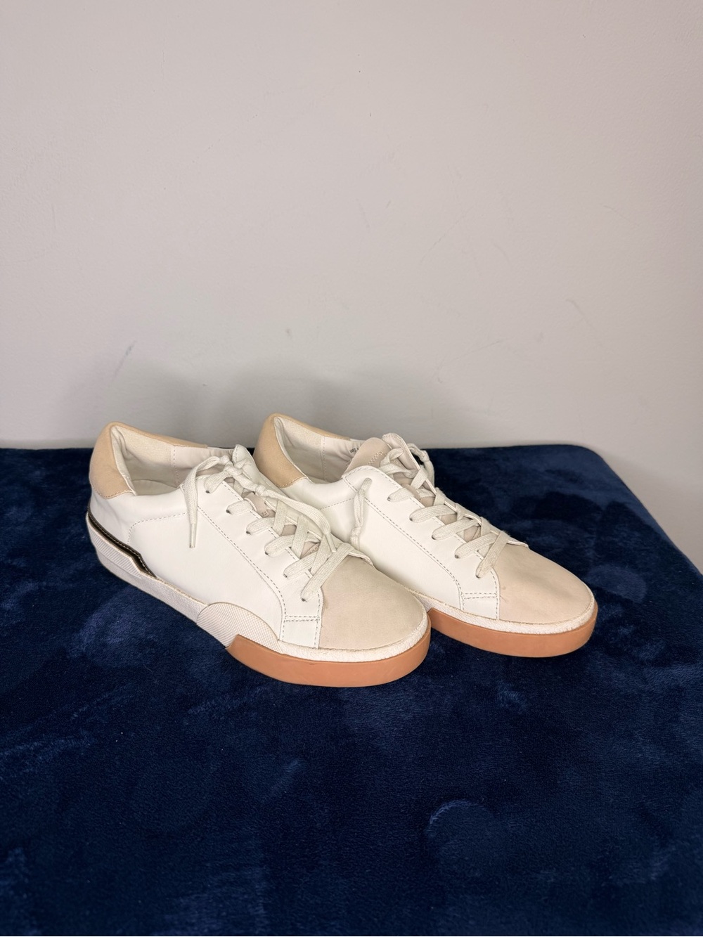Dolce Vita Zina Low-Top Lace-Up Sneakers